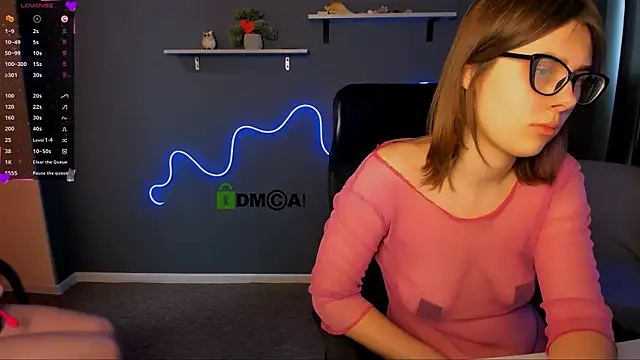 juli kisss online show from March 2025 05:24:02 AM