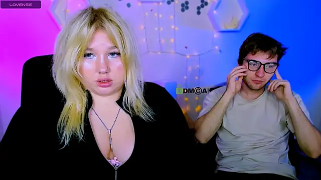 juli kisss online show from November 2025 01:27:01 AM