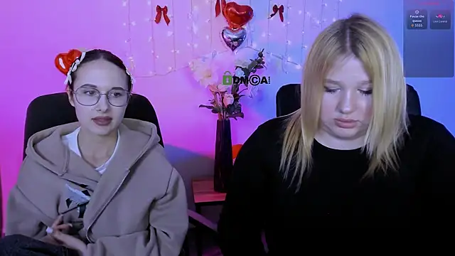 juli kisss online show from March 2026 08:43:01 PM