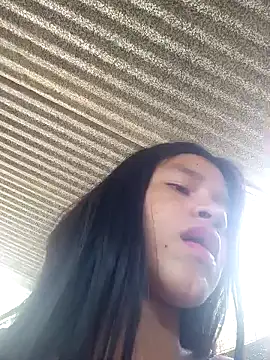 Snapshot of Little_Pau_Dirty chatting on December 2024 03:12:01 PM Little Pau Dirty online show from December 2024 03:12:01 PM