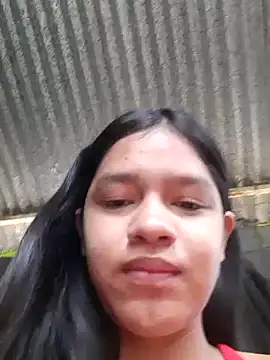 Snapshot of Little_Pau_Dirty chatting on December 2024 12:44:02 PM Little Pau Dirty online show from December 2024 12:44:02 PM