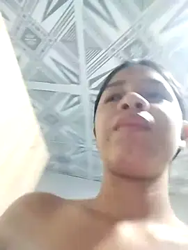 Snapshot of Little_Pau_Dirty chatting on January 2025 11:53:02 AM Little Pau Dirty online show from January 2025 11:53:02 AM