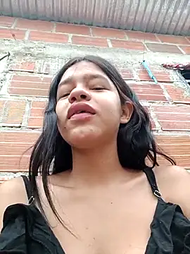 Snapshot of Little_Pau_Dirty chatting on October 2025 12:50:01 PM Little Pau Dirty online show from October 2025 12:50:01 PM