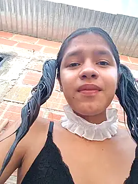 Snapshot of Little_Pau_Dirty chatting on October 2025 01:56:02 PM Little Pau Dirty online show from October 2025 01:56:02 PM