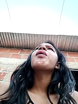 Snapshot of Little_Pau_Dirty chatting on November 2025 11:22:01 AM Little Pau Dirty online show from November 2025 11:22:01 AM