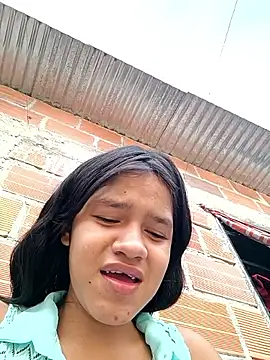 Snapshot of Little_Pau_Dirty chatting on November 2025 01:44:01 PM Little Pau Dirty online show from November 2025 01:44:01 PM