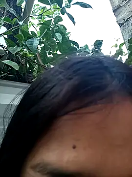 Snapshot of Little_Pau_Dirty chatting on December 2025 12:33:02 PM Little Pau Dirty online show from December 2025 12:33:02 PM