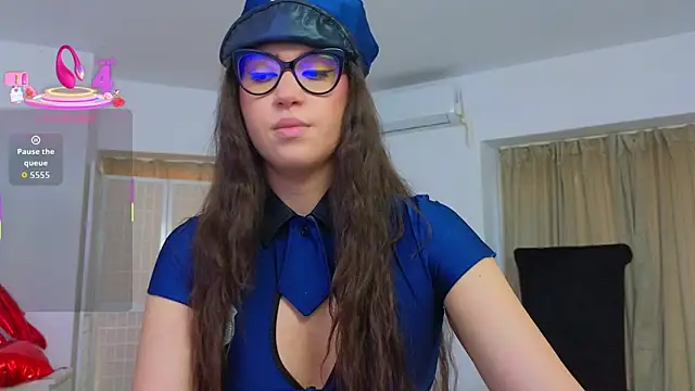 Snapshot of SweetScribe chatting on October 2025 06:03:02 AM SweetScribe online show from October 2025 06:03:02 AM