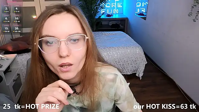 velvetvalkyries online show from December 2024 04:31:01 PM