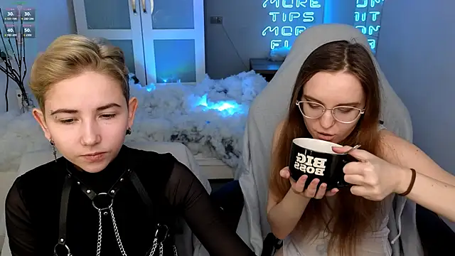 velvetvalkyries online show from January 2025 01:51:01 PM