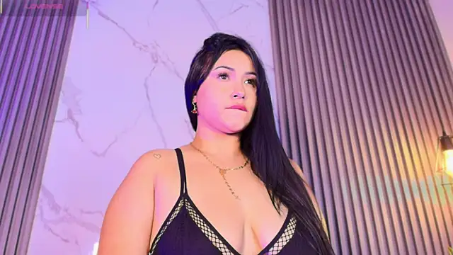 Snapshot of Iamvictoria06 chatting on November 2025 05:36:02 PM Iamvictoria06 online show from November 2025 05:36:02 PM