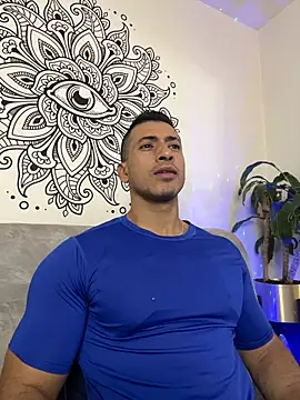 aaroncolombia online show from November 2025 12:11:02 AM