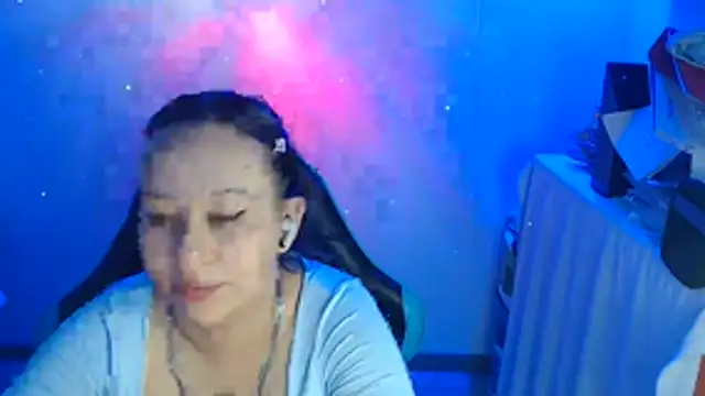 Skarlet Adams28 online show from July 2026 08:41:02 AM
