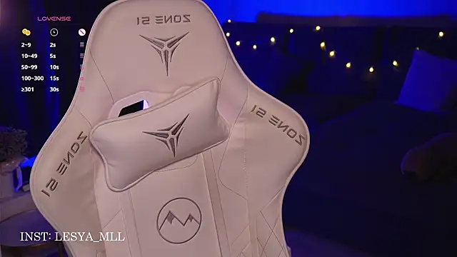 wowmolly online show from March 2025 04:40:02 PM