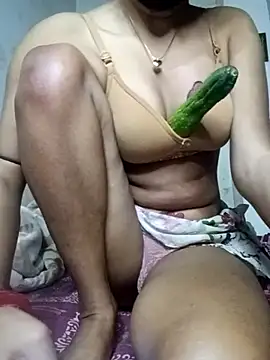 Snapshot of Ziddi-Shreya chatting on January 2026 10:06:02 AM Ziddi-Shreya online show from January 2026 10:06:02 AM