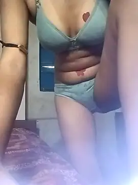 Snapshot of Ziddi-Shreya chatting on April 2026 07:42:02 AM Ziddi-Shreya online show from April 2026 07:42:02 AM