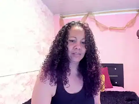 Snapshot of Brunette_sasha chatting on March 2025 10:27:02 PM Brunette sasha online show from March 2025 10:27:02 PM