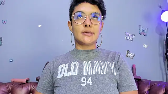 Kaira mosse online show from October 2025 01:12:01 PM