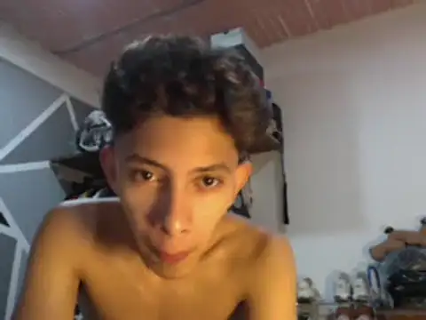 ferchitibellako online show from December 2024 06:17:02 AM