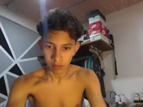 ferchitibellako online show from December 2024 01:26:01 AM