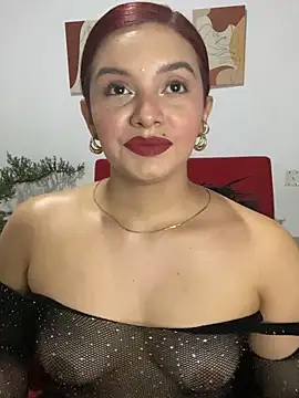 Snapshot of Melanyprada chatting on September 2025 03:09:02 AM Melanyprada online show from September 2025 03:09:02 AM