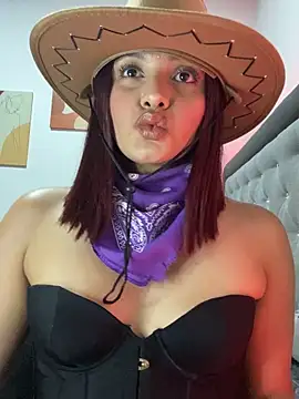 Snapshot of Melanyprada chatting on October 2025 03:34:01 AM Melanyprada online show from October 2025 03:34:01 AM