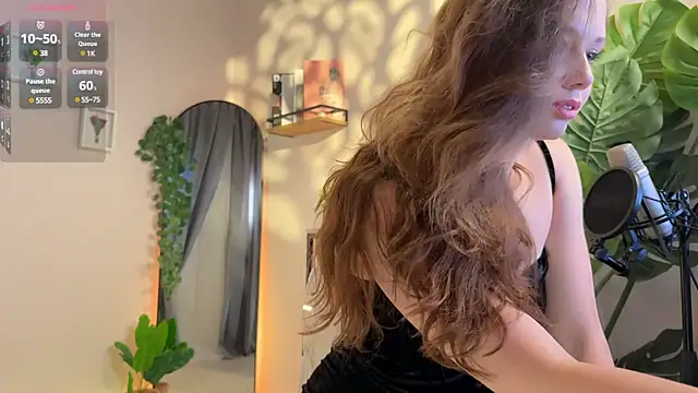 Julie Rhodes online show from January 2025 01:03:01 PM