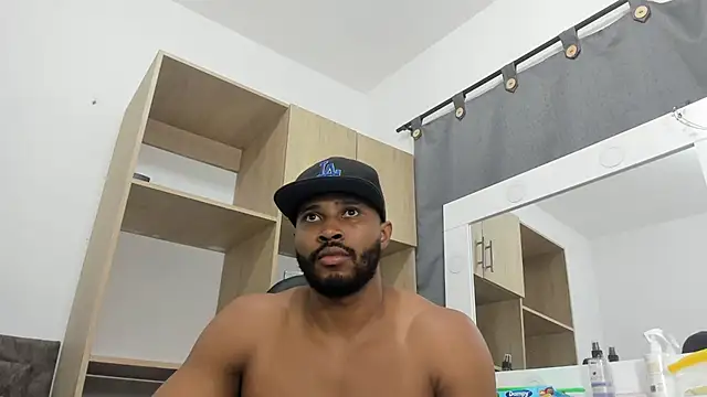 karsonmorris online show from October 2025 06:20:01 PM