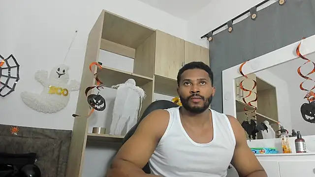 karsonmorris online show from November 2025 07:38:01 PM