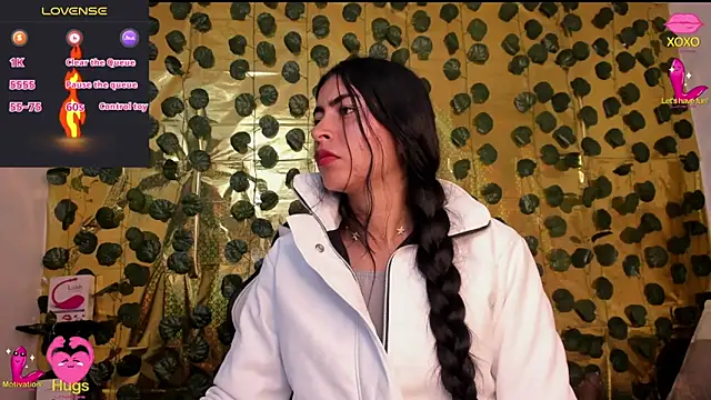 cristalconnorr online show from February 2025 02:21:01 PM