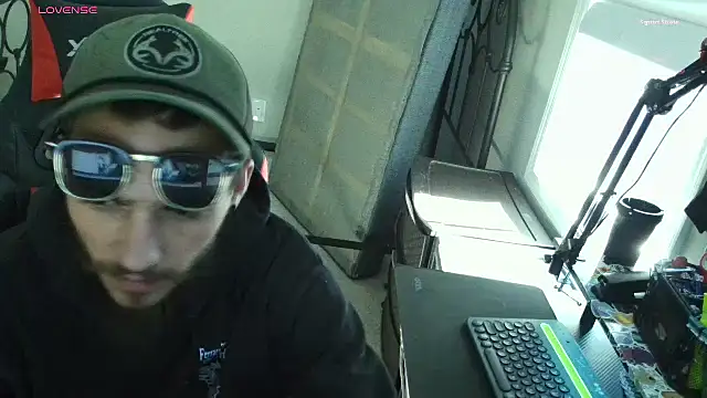 Snapshot of XMeF10 chatting on February 2025 05:57:01 PM XMeF10 online show from February 2025 05:57:01 PM