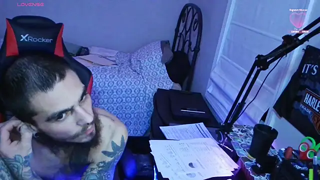 Snapshot of XMeF10 chatting on February 2025 02:05:02 AM XMeF10 online show from February 2025 02:05:02 AM