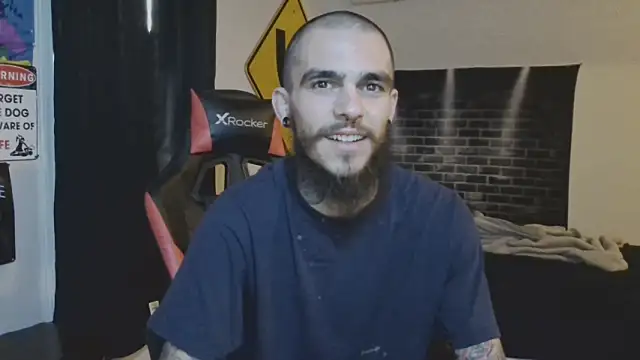 Snapshot of XMeF10 chatting on March 2025 10:10:01 PM XMeF10 online show from March 2025 10:10:01 PM