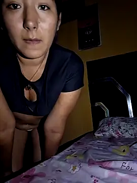 yarely9 online show from June 2026 04:46:01 AM