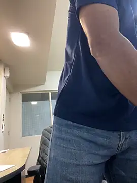 Brencuz online show from September 2025 12:22:02 AM