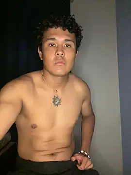 Brencuz online show from October 2025 01:50:01 AM