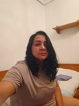 Snapshot of paulinaDiaz1 chatting on May 2026 08:14:02 PM paulinaDiaz1 online show from May 2026 08:14:02 PM