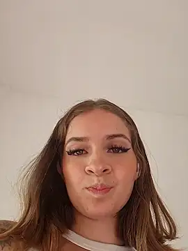 Alicia barbie online show from February 2025 12:38:02 PM