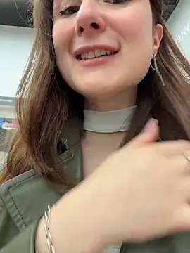 Dina Tease online show from May 2026 02:45:01 PM