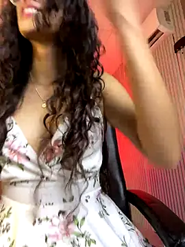 KaitlynLoveCam online show from December 2025 10:25:02 PM