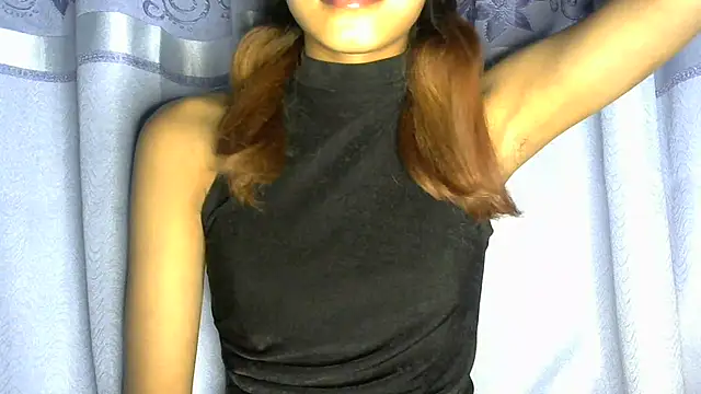 Snapshot of jassi-just18 chatting on December 2024 12:05:02 PM jassi-just18 online show from December 2024 12:05:02 PM