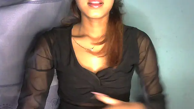 Snapshot of jassi-just18 chatting on January 2025 02:42:01 PM jassi-just18 online show from January 2025 02:42:01 PM