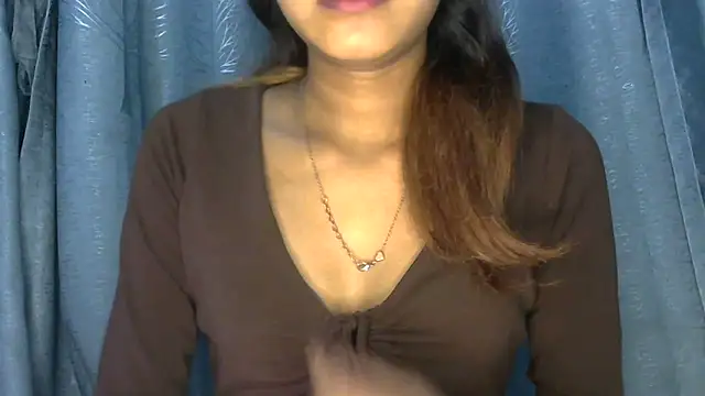 Snapshot of jassi-just18 chatting on January 2025 03:47:02 PM jassi-just18 online show from January 2025 03:47:02 PM