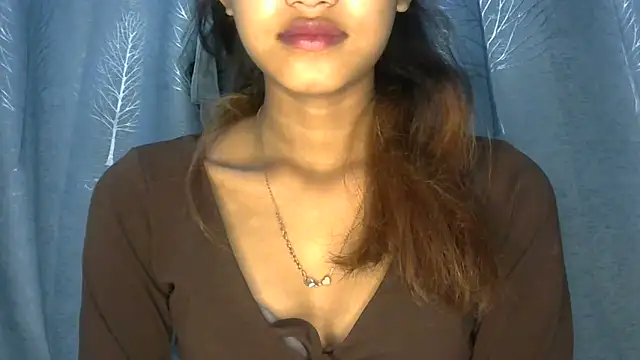 Snapshot of jassi-just18 chatting on February 2025 03:50:01 PM jassi-just18 online show from February 2025 03:50:01 PM