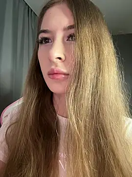 Snapshot of your_girl_next_door chatting on February 2025 02:02:02 PM your girl next door online show from February 2025 02:02:02 PM