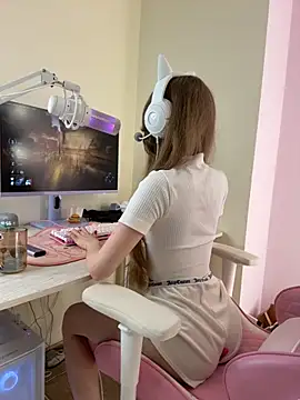 Snapshot of your_girl_next_door chatting on September 2025 02:55:01 PM your girl next door online show from September 2025 02:55:01 PM