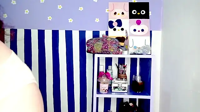 PetiteIvoryQueen19 online show from April 2026 04:26:01 AM