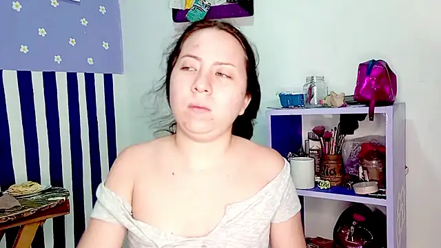 PetiteIvoryQueen19 online show from May 2026 05:34:01 AM