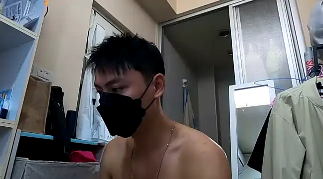 Snapshot of frnk30151 chatting on December 2024 02:04:01 PM frnk30151 online show from December 2024 02:04:01 PM