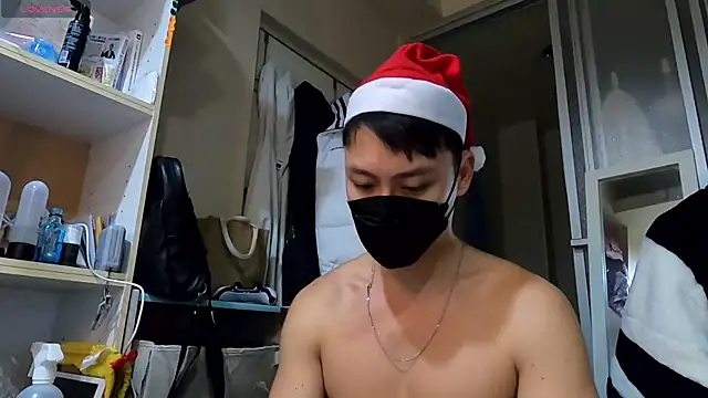 Snapshot of frnk30151 chatting on December 2024 02:34:02 PM frnk30151 online show from December 2024 02:34:02 PM